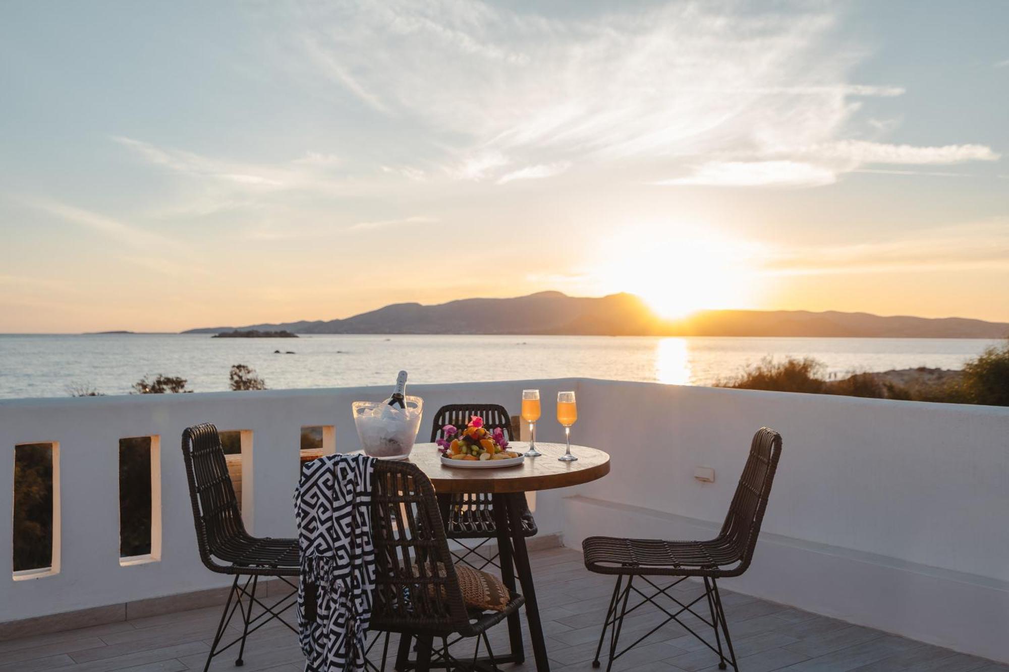 Almiriki Naxos Beachside Living Pláka Exterior foto
